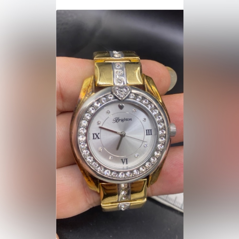 Brighton Dana Point Gold Watch. Summer Time Look Beautiful Crystals. New battery - Picture 7 of 7